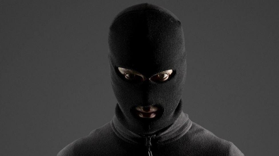Lichfield Face Coverings Ban Approved — Lichfield news photo (BBC Stoke & Staffordshire)
